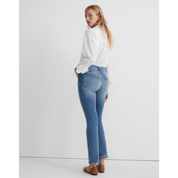 Madewell Women's 27 Blue Mather Wash Kick Out Crop Jeans Mid Rise Stretch K31-16 - Picture 2 of 10